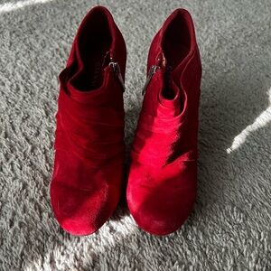 Red Booties 👠